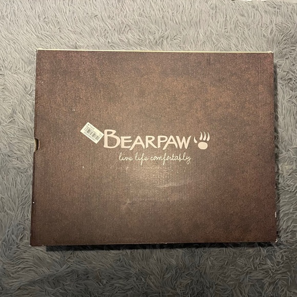 BEARPAW-LIVE: WOMEN’S BIANCA TALL BLACK BOOTS SIZE 8 *RUNS 1/2 SIZE SMALL* - Picture 2 of 12